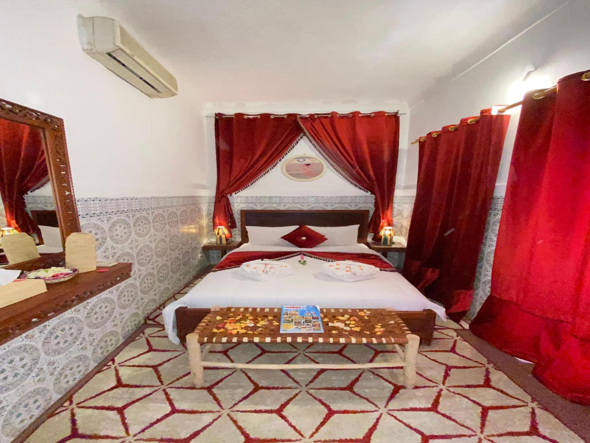 Riad Lazord Marrakesh Eksteriør bilde
